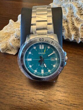 NEW - Casio Men's Quartz Watch - Stainless Steel Aqua Blue Dial MTP-VD01D-3E2V